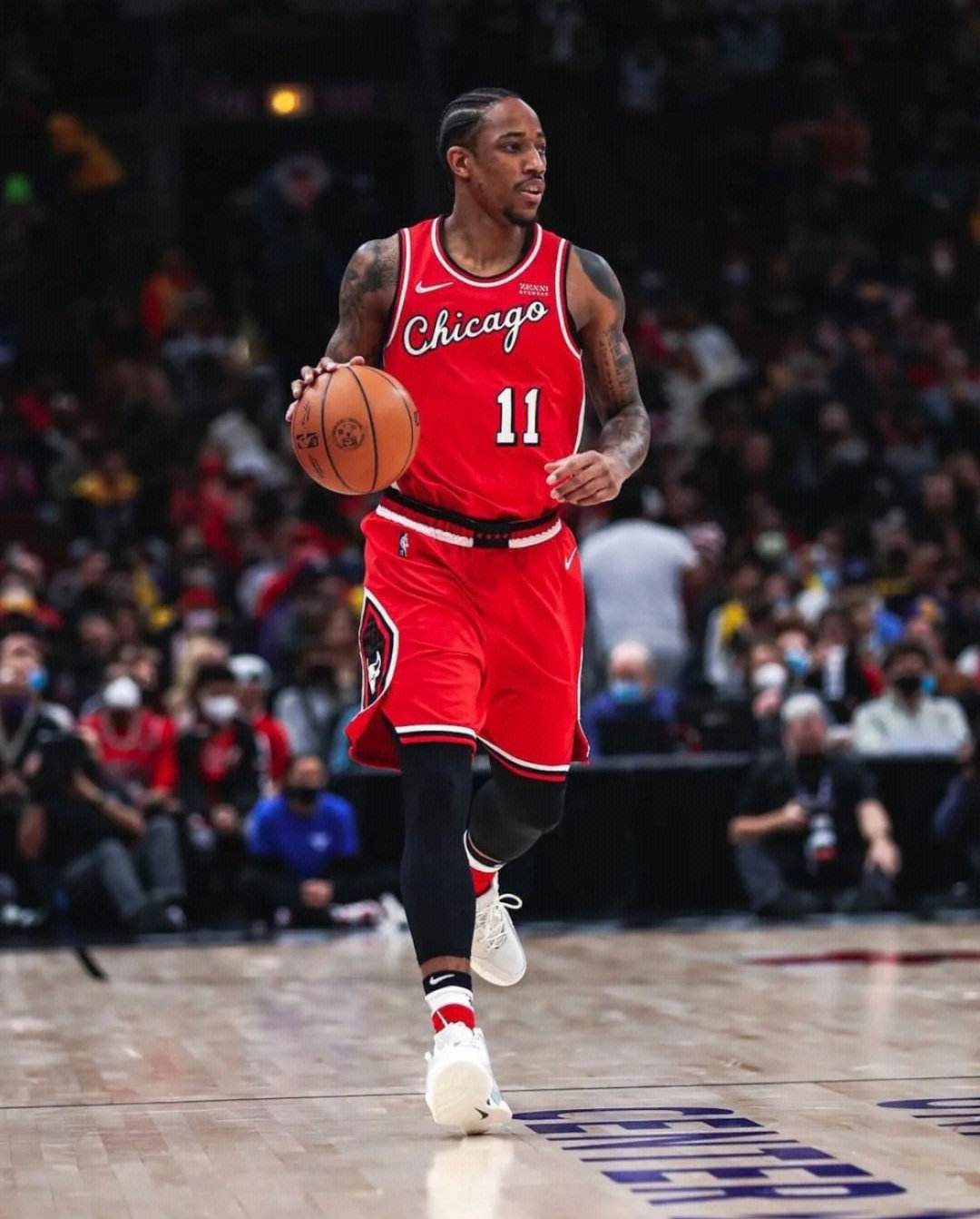 【活塞迎战猛龙】德罗赞高效砍分,活塞主场迎战猛龙的简单介绍 【活塞迎战猛龙】德罗赞高效砍分,活塞主场迎战猛龙的简单介绍