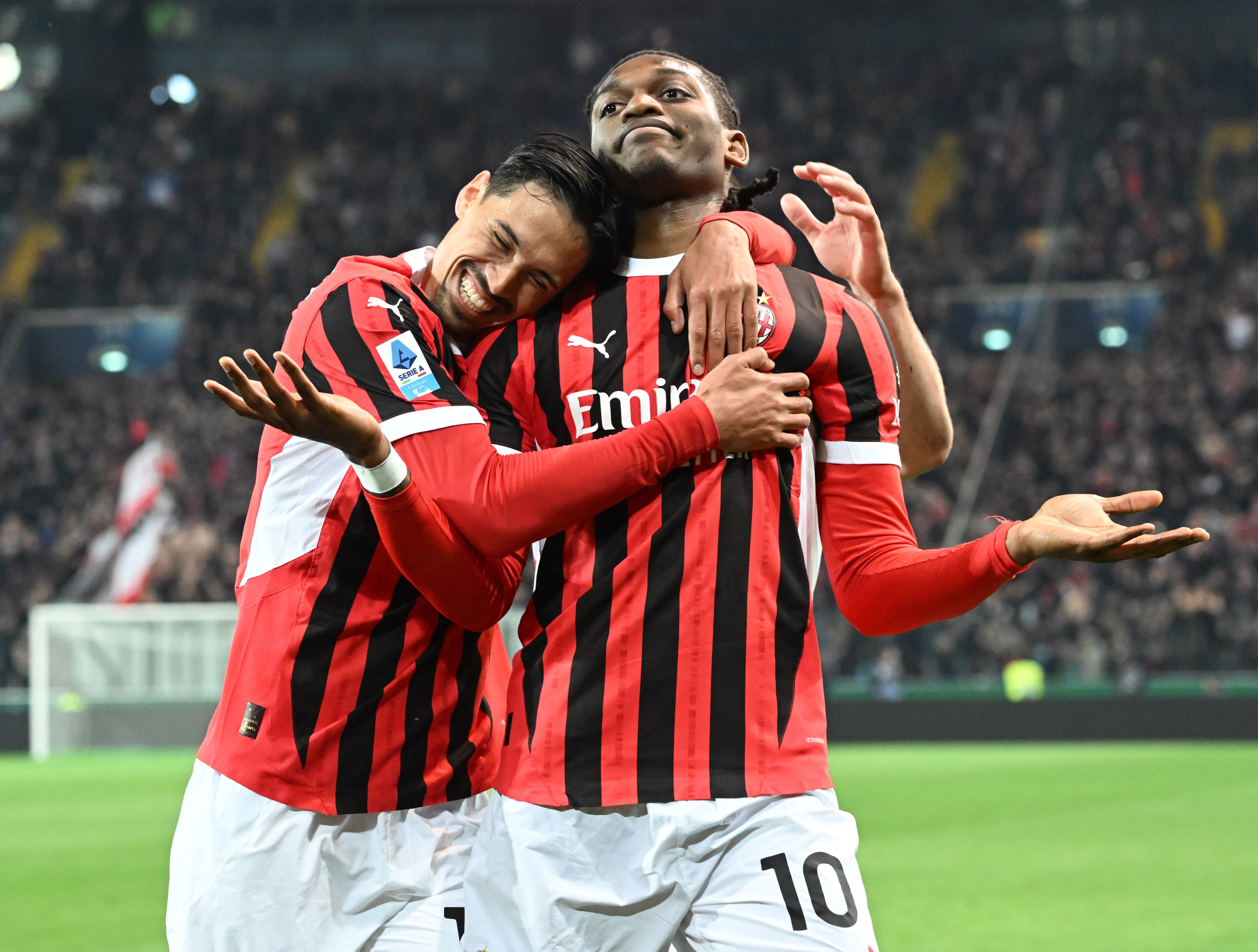 惊险逆袭!AC米兰客场力挫对手(梅西租借加盟AC米兰) 惊险逆袭!AC米兰客场力挫对手(梅西租借加盟AC米兰)