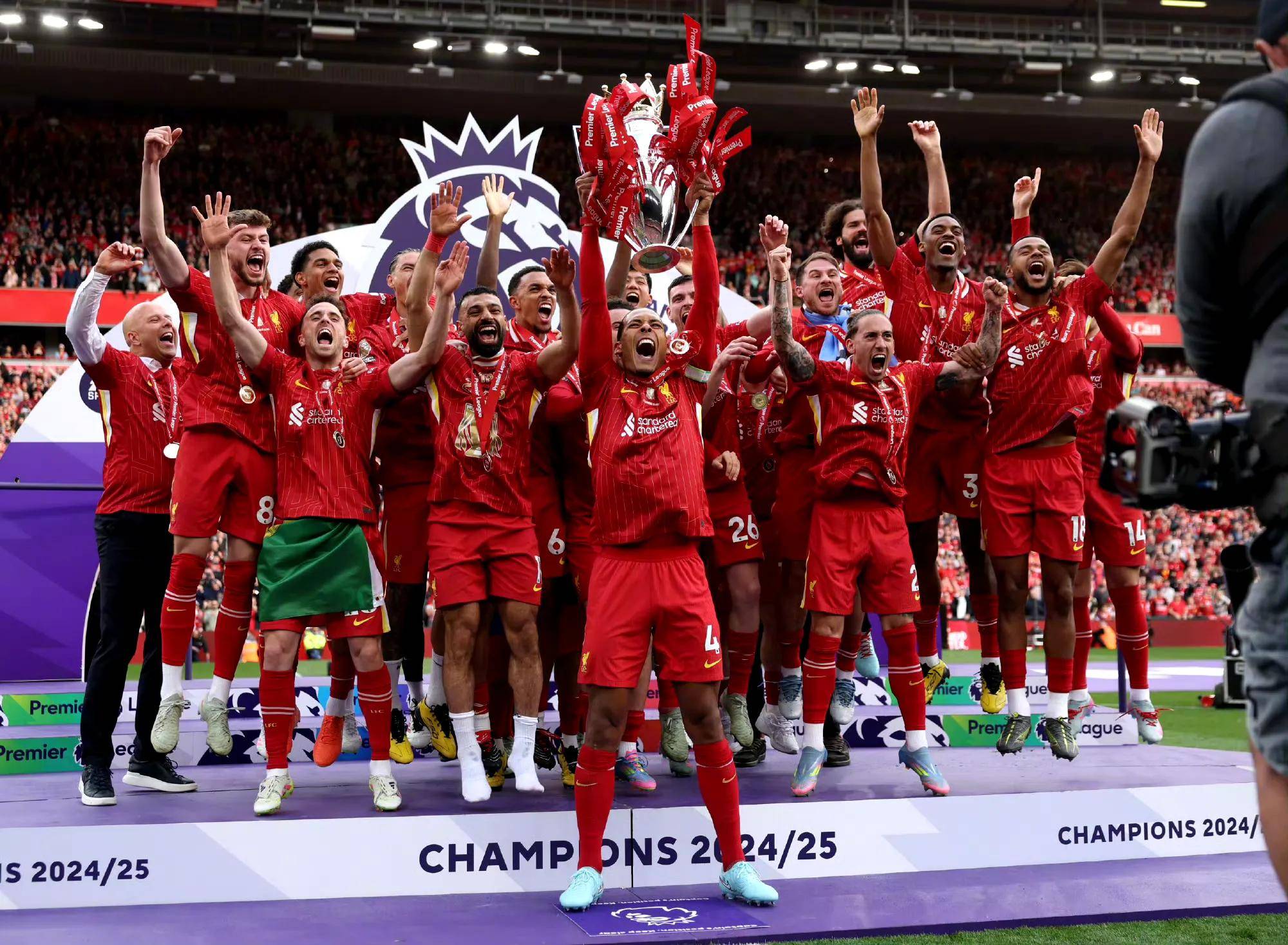 切尔西淘汰桑普多利亚,晋级欧冠四强 切尔西淘汰桑普多利亚,晋级欧冠四强