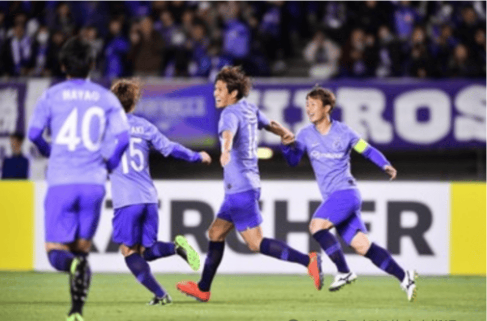 aoa体育课程-卡尔蒂斯主场迎战鹿岛鹿角，锋线火力引爆看点