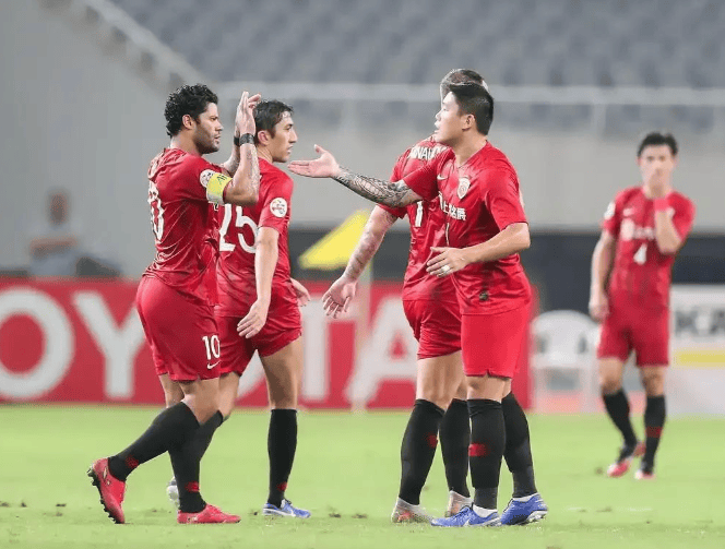 卡尔蒂斯主场迎战鹿岛鹿角,锋线火力引爆看点 卡尔蒂斯主场迎战鹿岛鹿角,锋线火力引爆看点