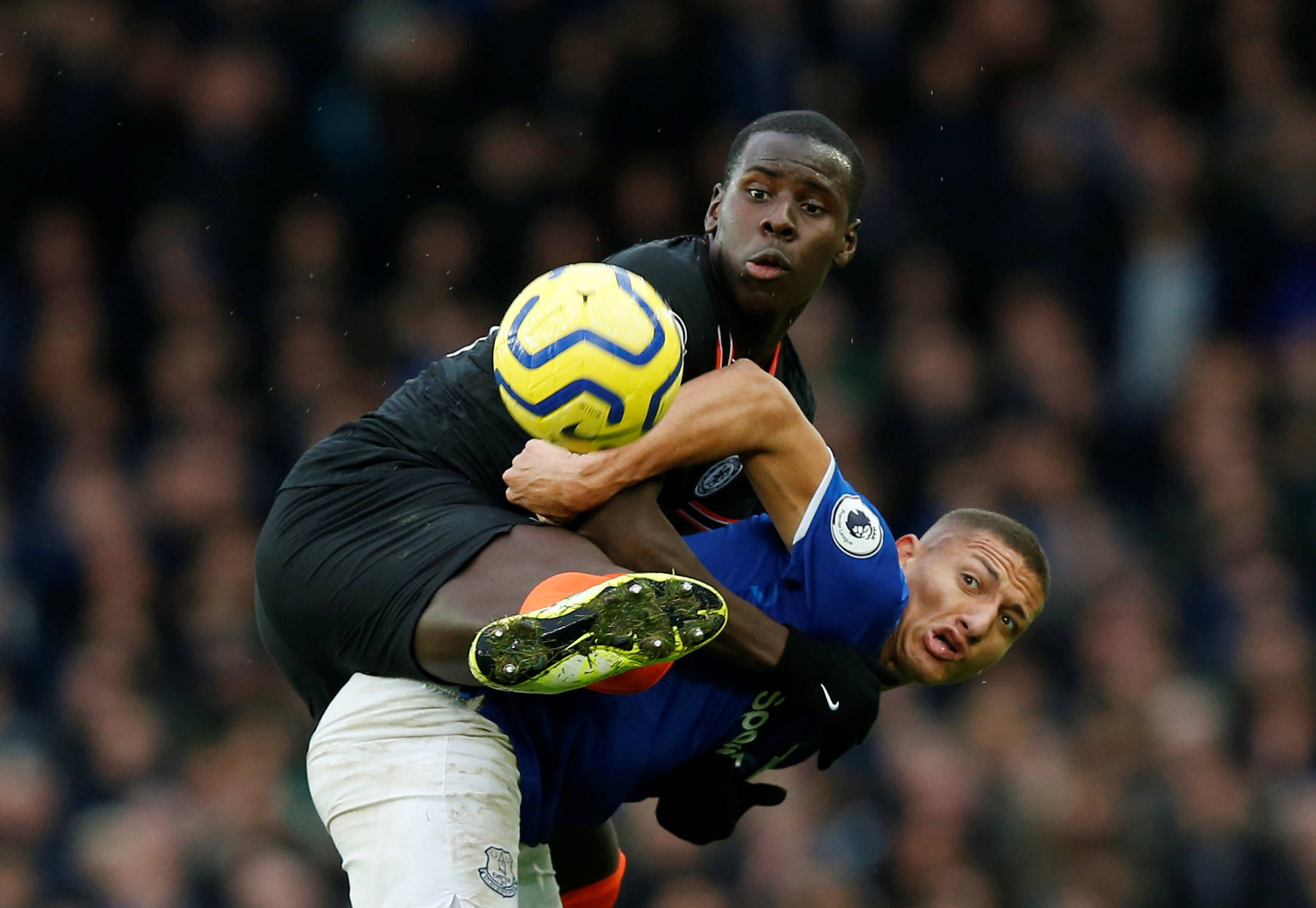 aoa体育培训-关于埃弗顿主场惨败，重回保级泥潭的信息