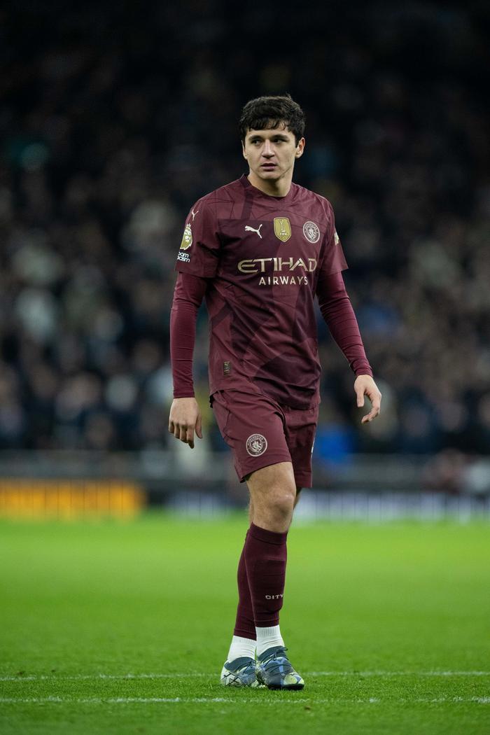 aoa体育娱乐-曼城新援融入球队，备战状态稳步提升的简单介绍