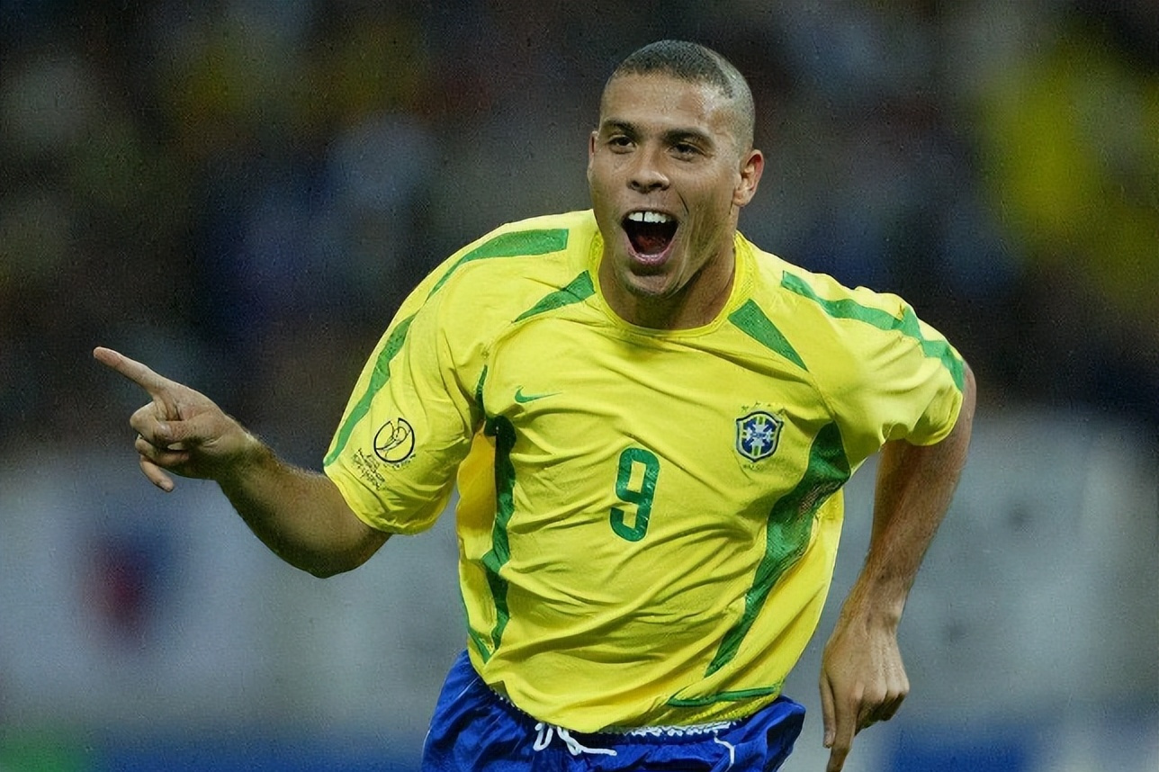 包含欧洲名将成为球队核心,带领球队前进的词条 包含欧洲名将成为球队核心,带领球队前进的词条