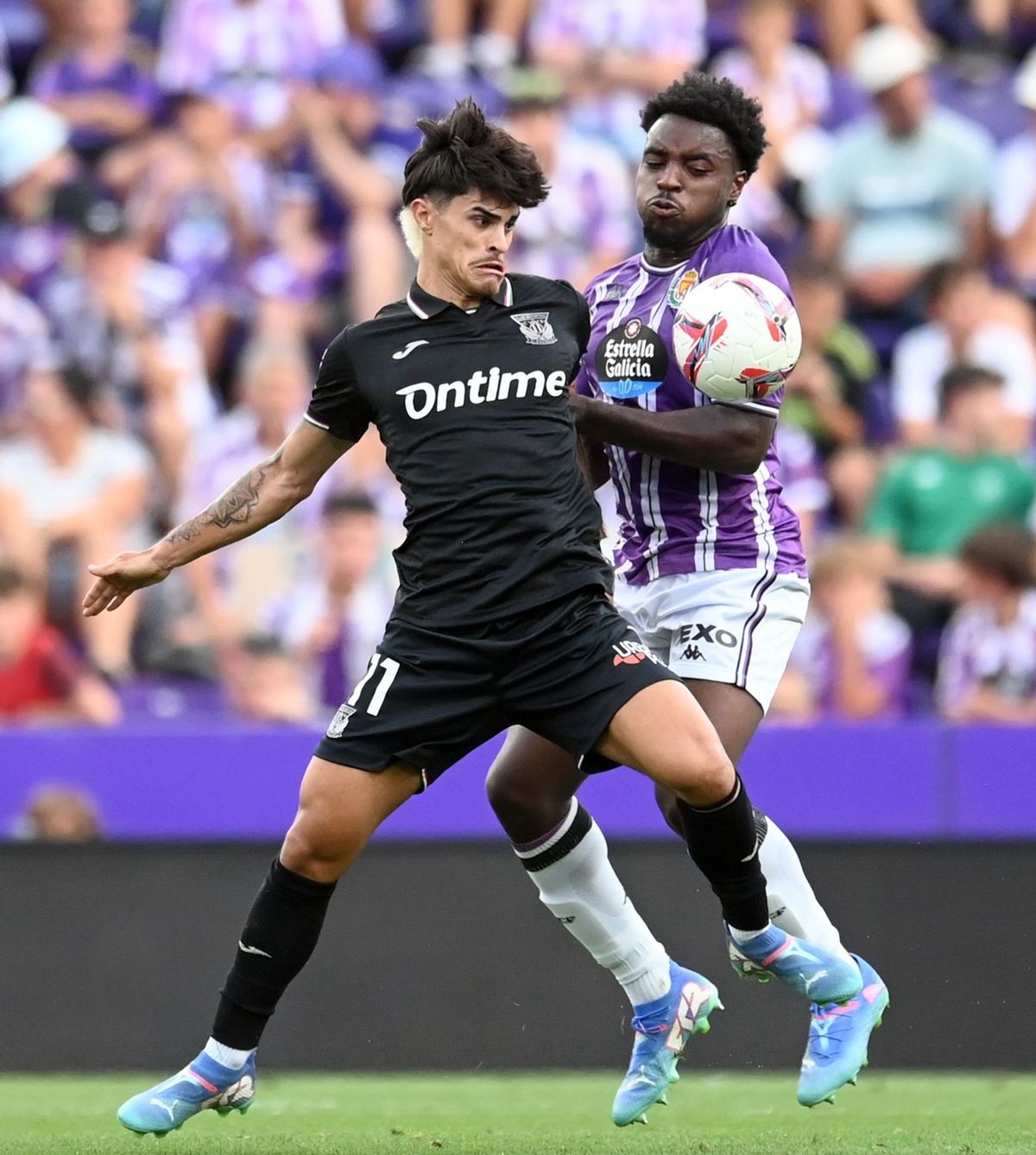 aoa体育视频-莱加内斯主场大胜，赫拉克拉斯不济失踪