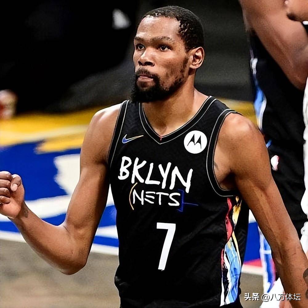 aoa体育官网-勇士惊险逆转太阳，杜兰特砍下30分