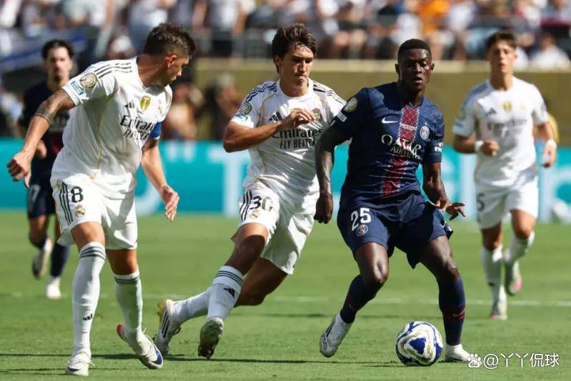 aoa体育活动-包含巴黎圣日耳曼欢迎马德里竞技，决赛热情高涨的词条